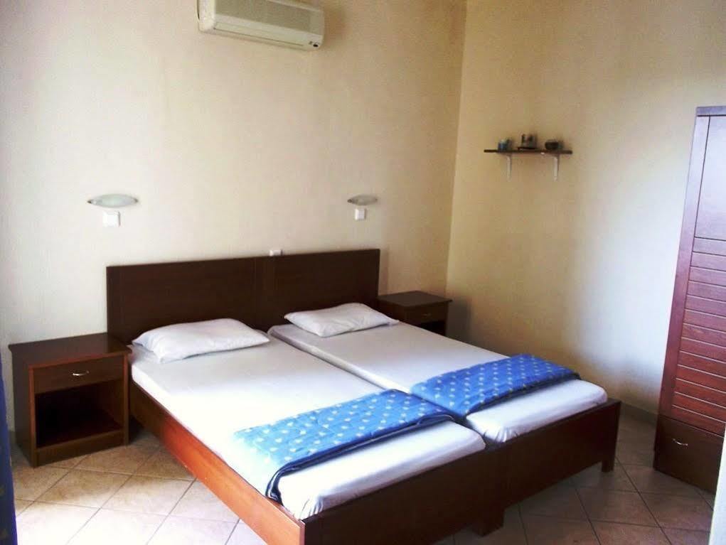 Hotel Fani Leptokarya  Esterno foto
